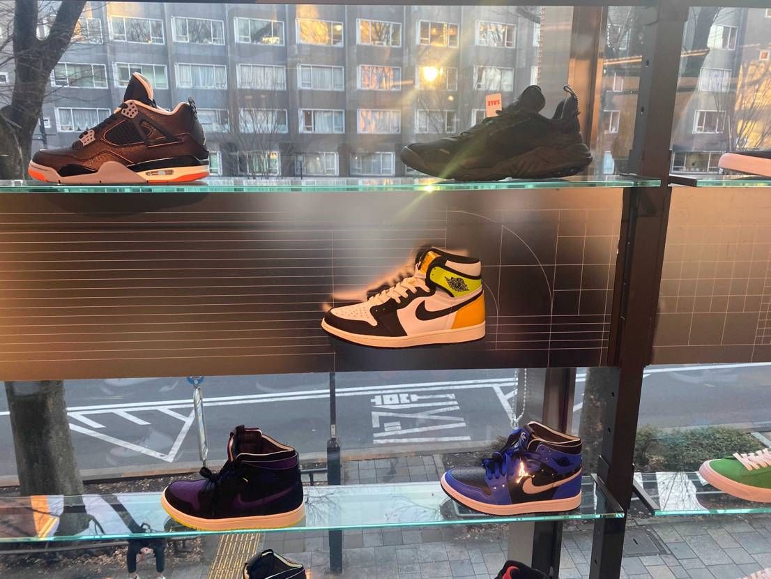 これ人気ないかい！取り敢えず2足買いました🦶