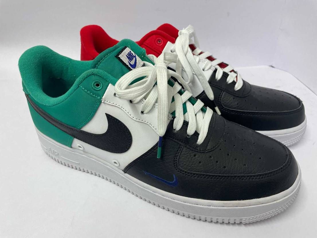 AF1 ’07 LV8 をクリスマスカラーでバカ履き🎄