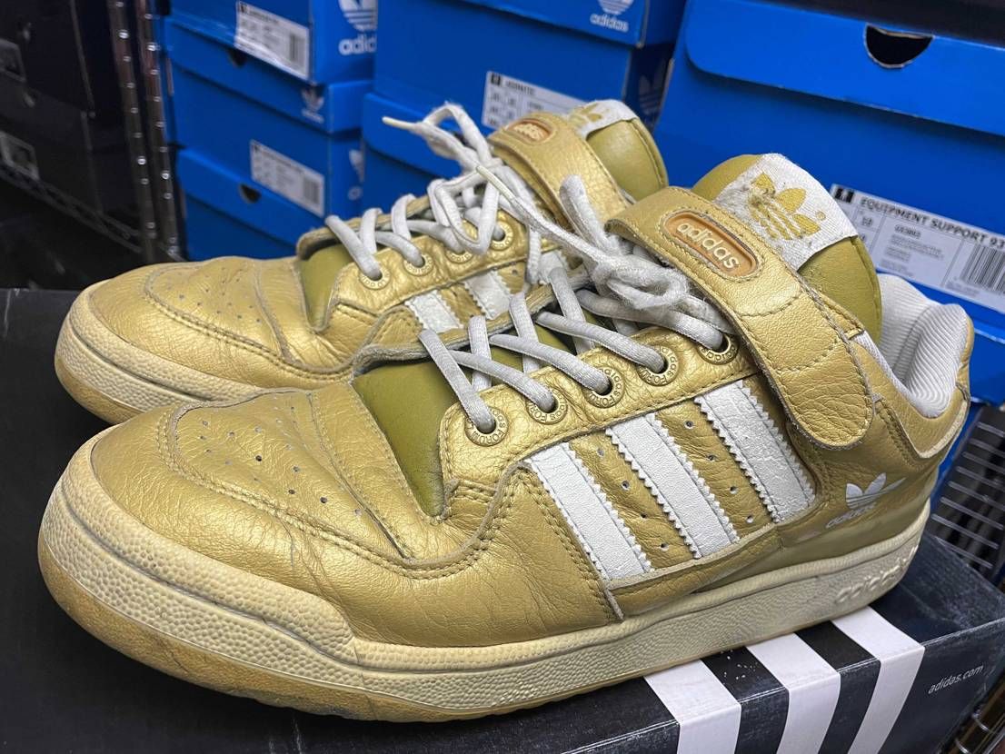 今日はフォーラムロー。
 2001年製だったかな？　ボロくなってきたけどまだま