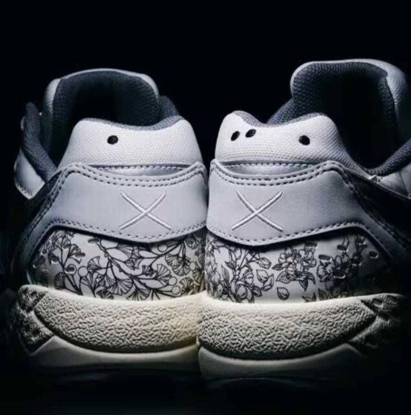 ミズノ【CONTENDER】本作長義・山姥切国広モデル
今