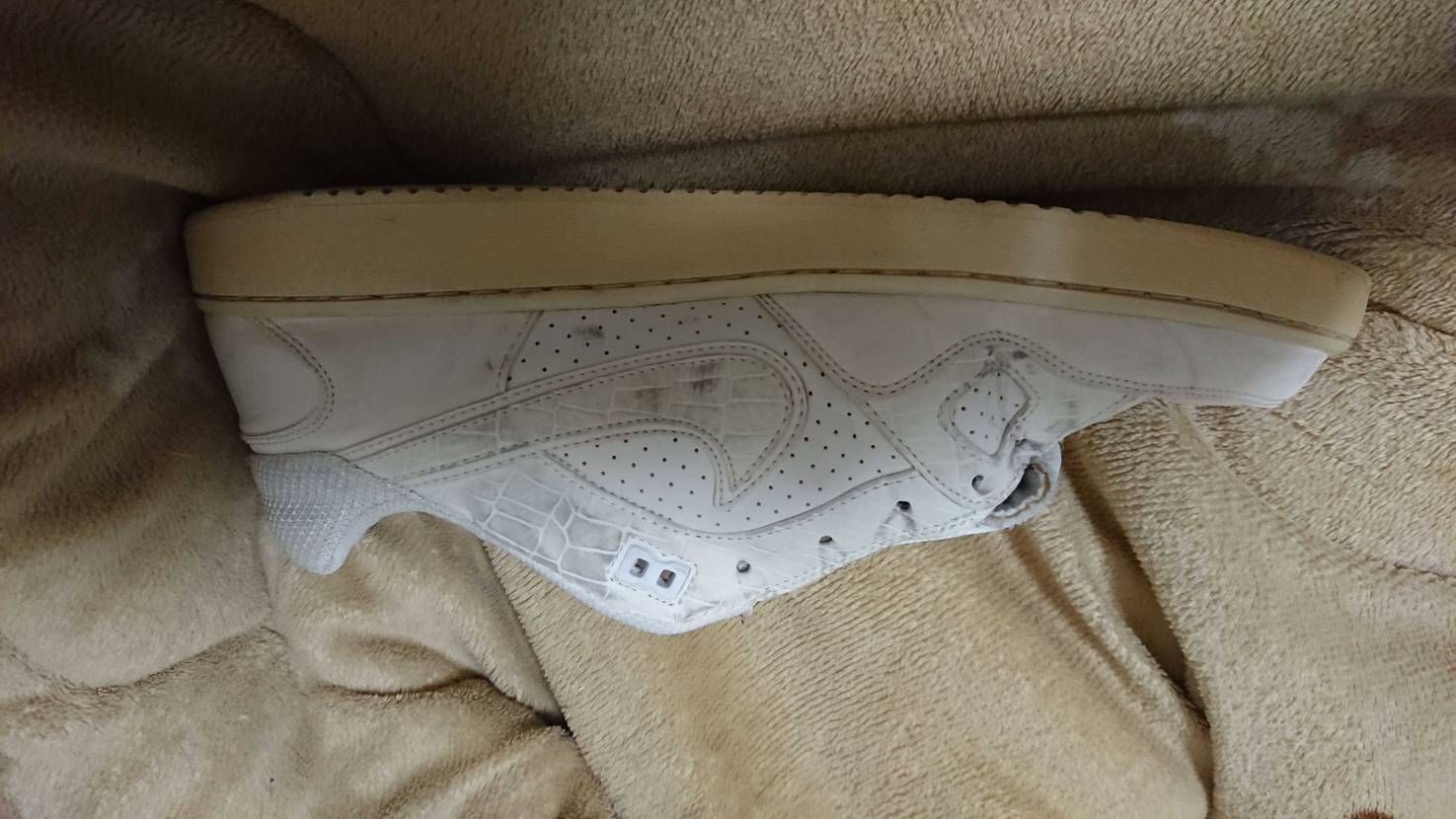 このエアフォースモデル名
知っている方いませんか？