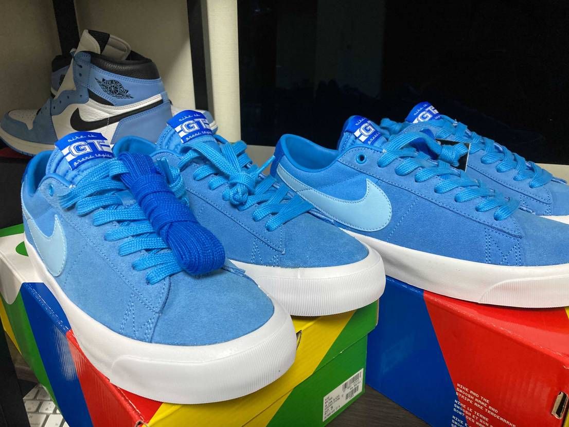 ビリーズとinstantで履く用と保存用、無事2足到着しました。
価格も安いの