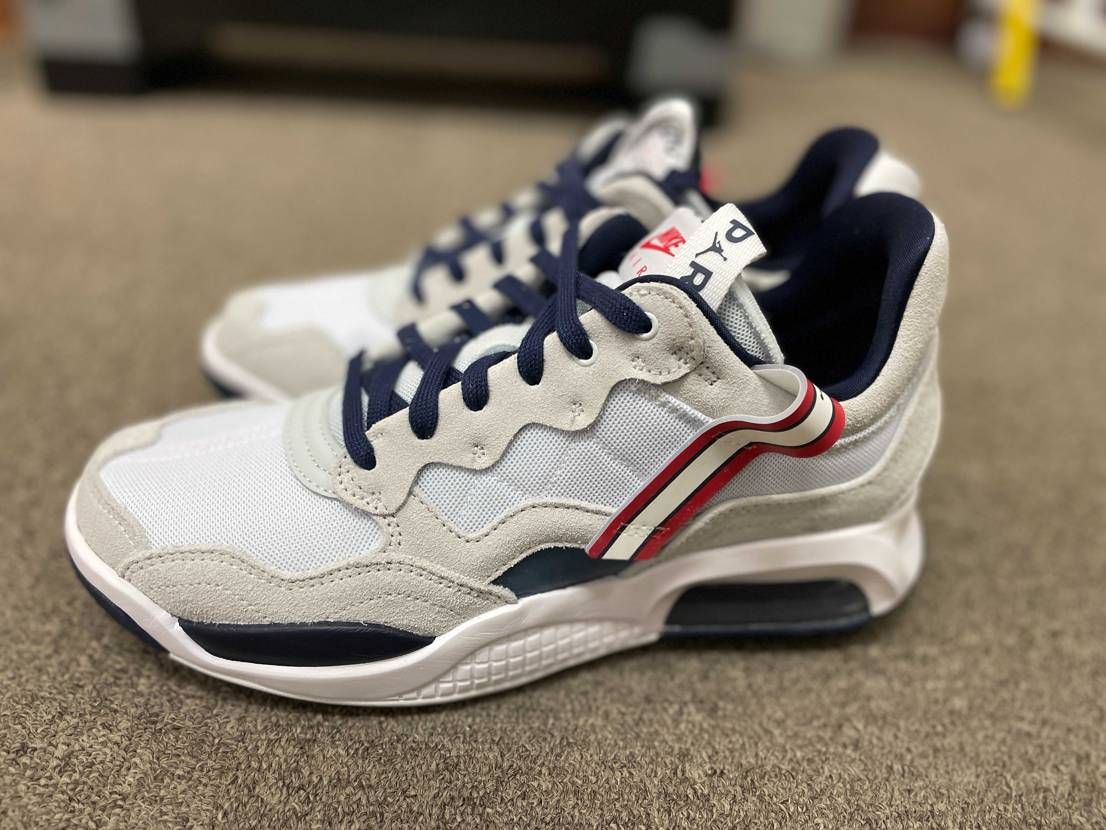 本物の 新品 Nike ナイキ Ma2 ジョーダン パリ サンジェルマン ナイキ