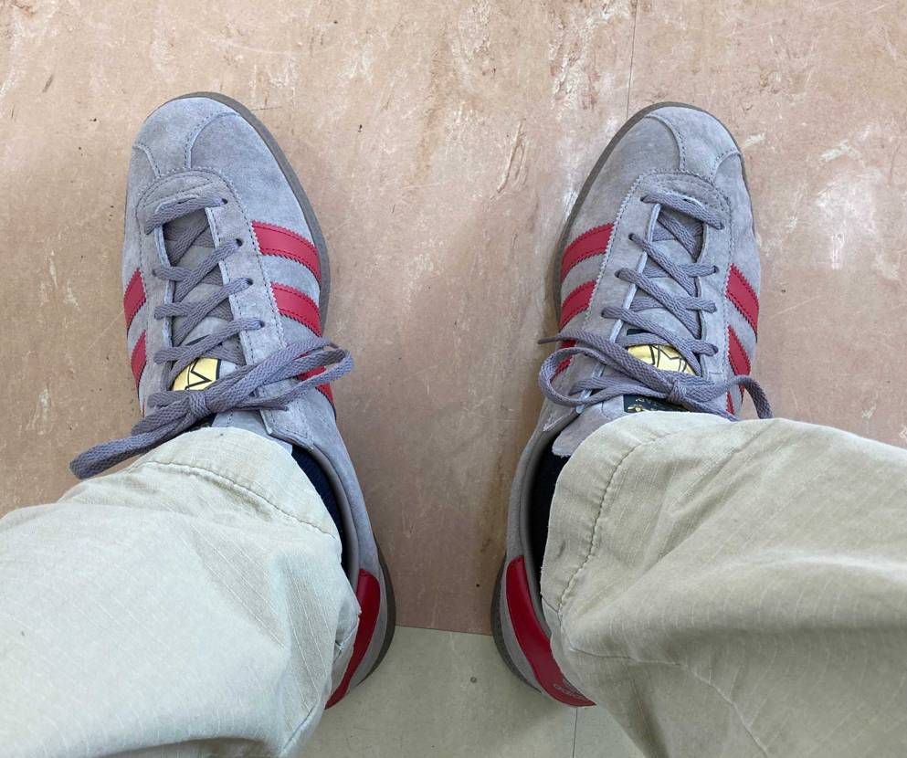 adidas⭐️lone star
今日おろしたんだけど😊めっちゃ履きや