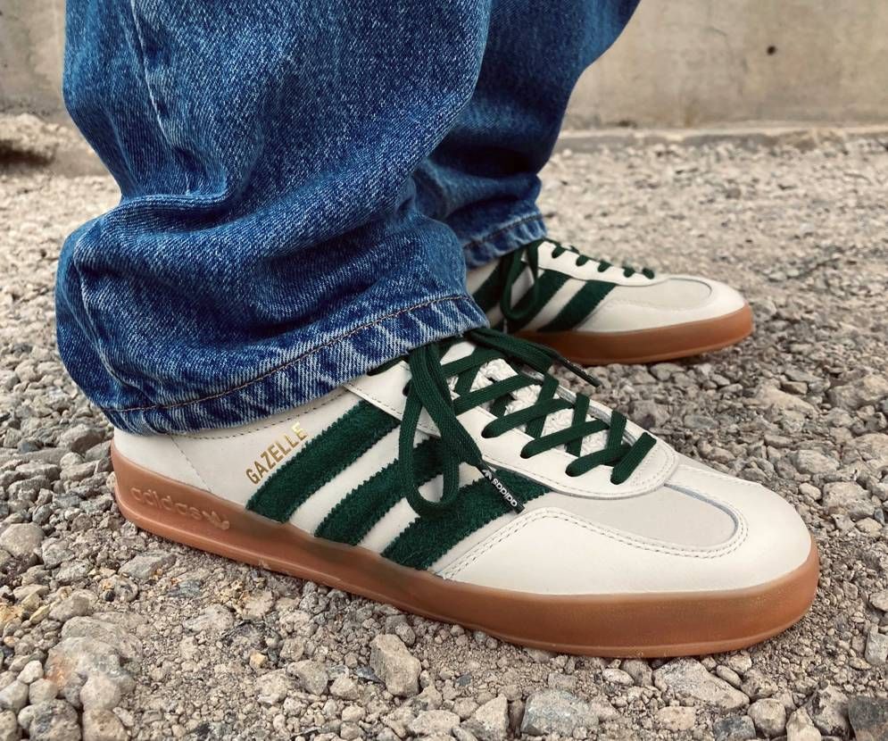 国内外より色々届く😊
①gazelle indoor emmi
②ガイコツジ