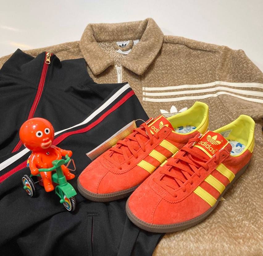 国内外より色々届く😊
①gazelle indoor em