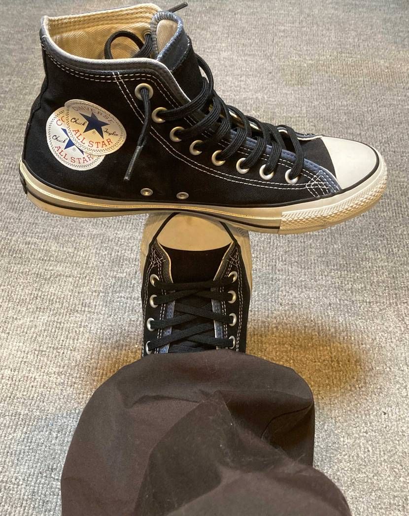 終日雨だったので今日はダブルパーツ✨
つまスニは靴のサイドとアッパーが同時に撮