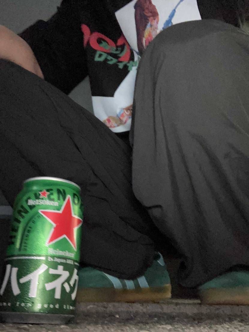 先日の休みに古着屋さんに寄ったら、どっからどう見てもOGさんの私にタメ口で接客し