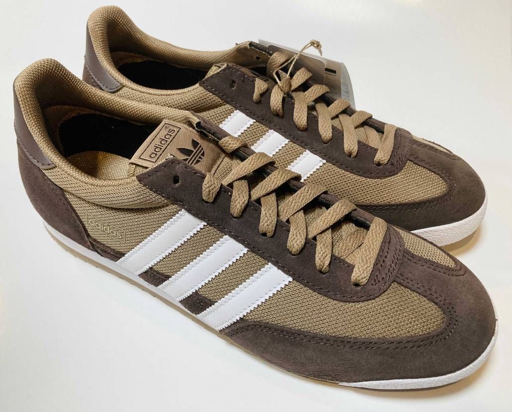 スニーカー買うのをガマンすると😣ジャージを買ってしまう悪い癖