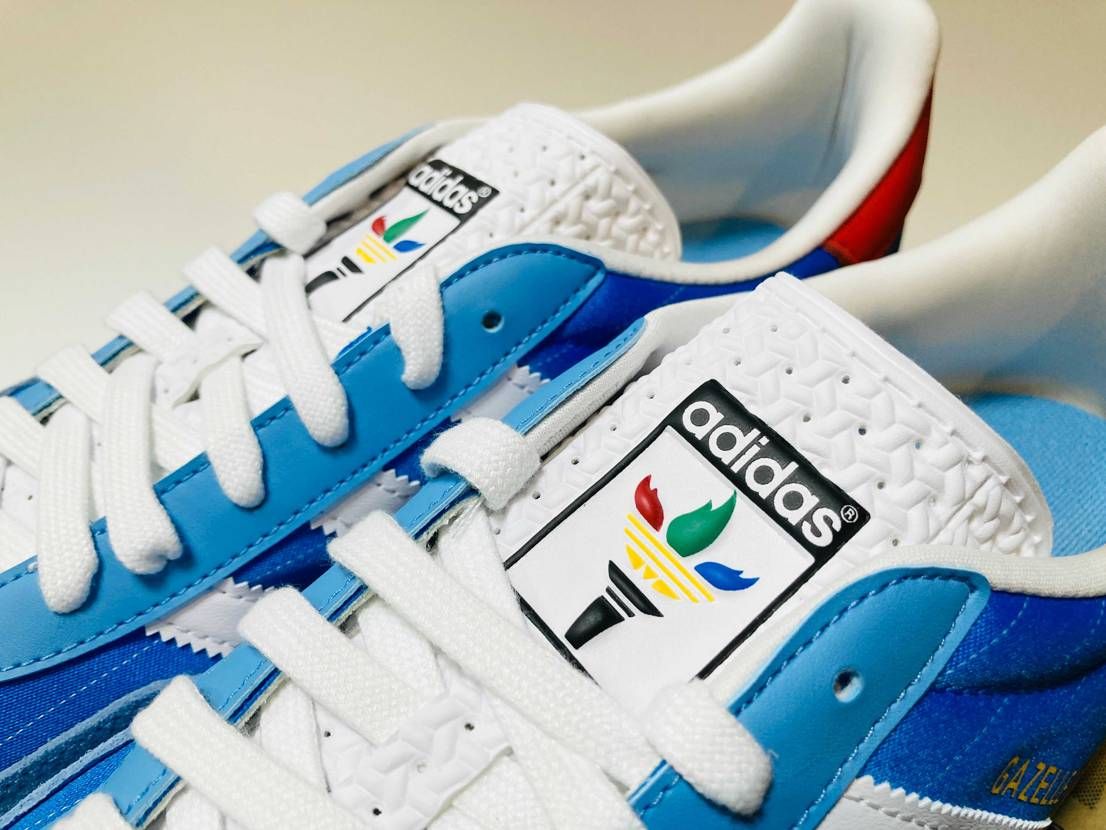 オリンピックトーチロゴadidas😆

Ras247さんのおかげで買えました