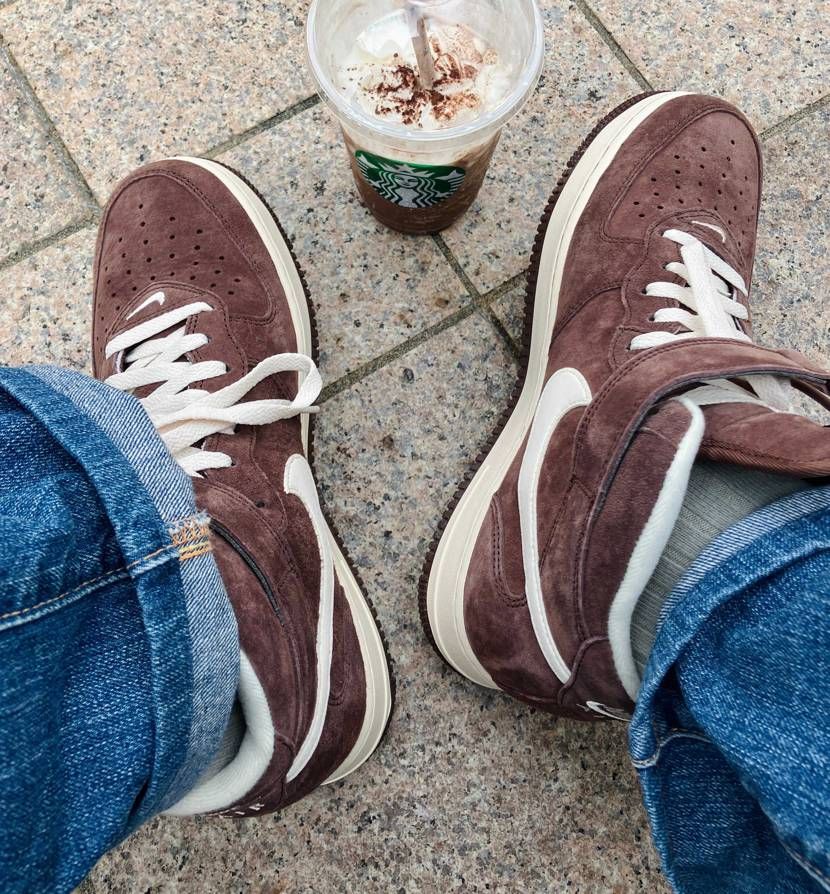 本日はﾀﾞｰｸﾓｶﾁｯﾌﾟﾌﾗﾍﾟﾁｰﾉｺｰﾃﾞ😊
と古着