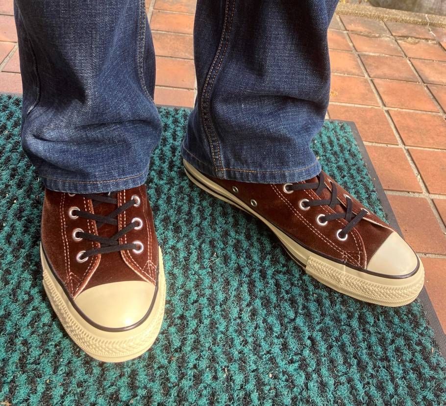 ベルベットブラウンのオールスター😊

ちなみにこの👟の定