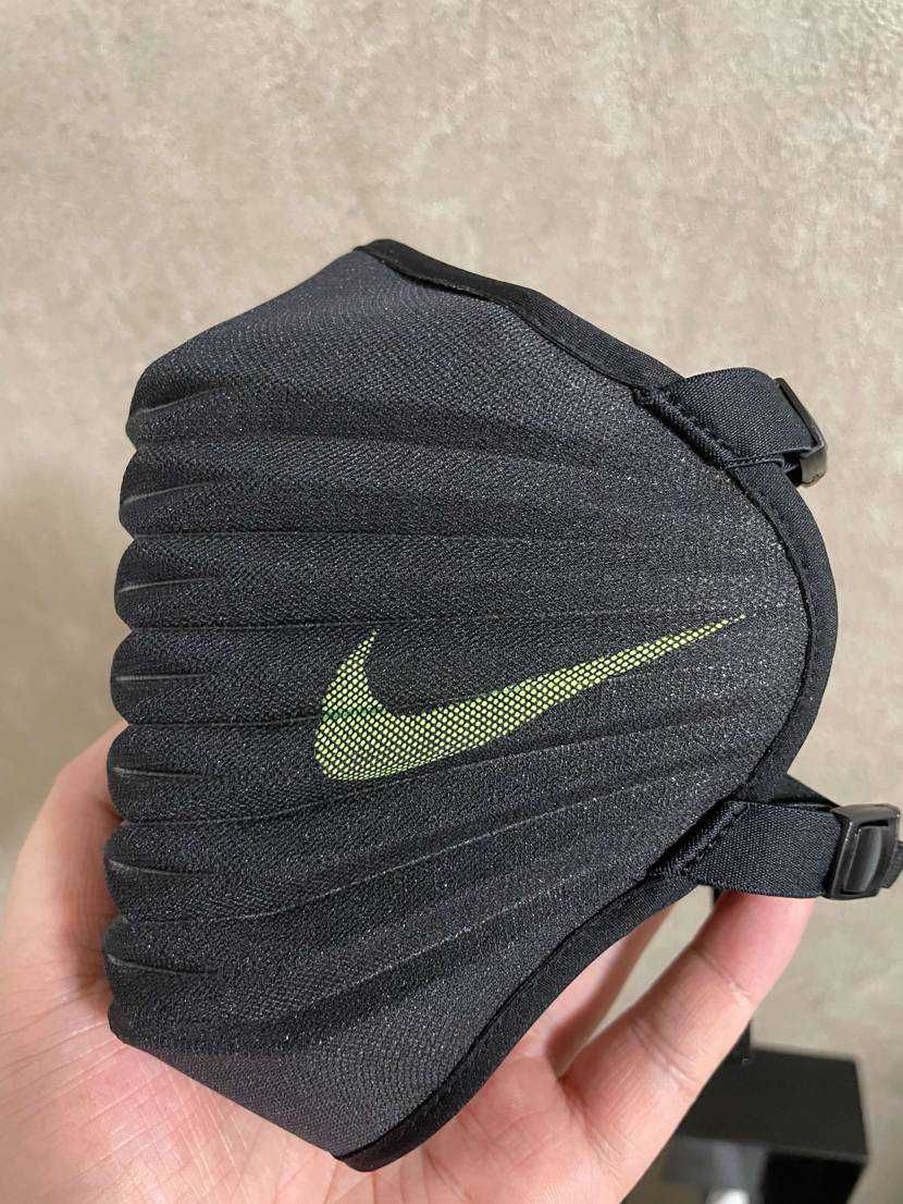 せっかく買ったので、今日はこれで出かけます。