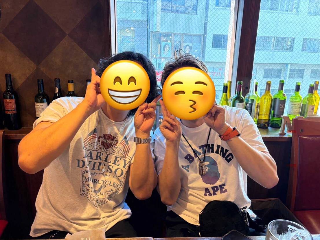 昨日は1年ぶりにスニーカー仲間と肉会でした🤗
そして、遠く