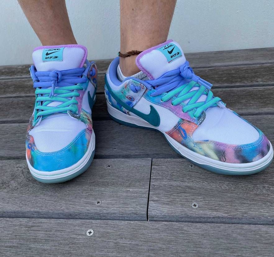 フューチュラ × ナイキ SB ダンク ロー ホワイト アンド ジオードティール Nike SB Dunk Low x Futura Laboratories 'White and Geode Teal