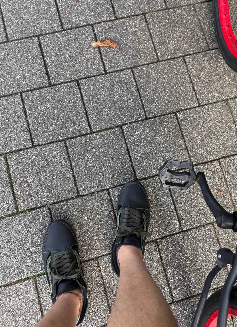 こんにちは😃
こちらはやっと晴れました😌☀️
都会は人もいっぱいですね🈵
