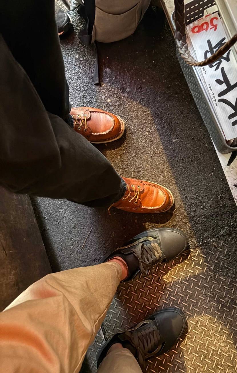 今日は急遽ソムリエ♨️さんと並びへ🤗
2人とも撃沈でしたが3件ハシゴの昼飲みサ