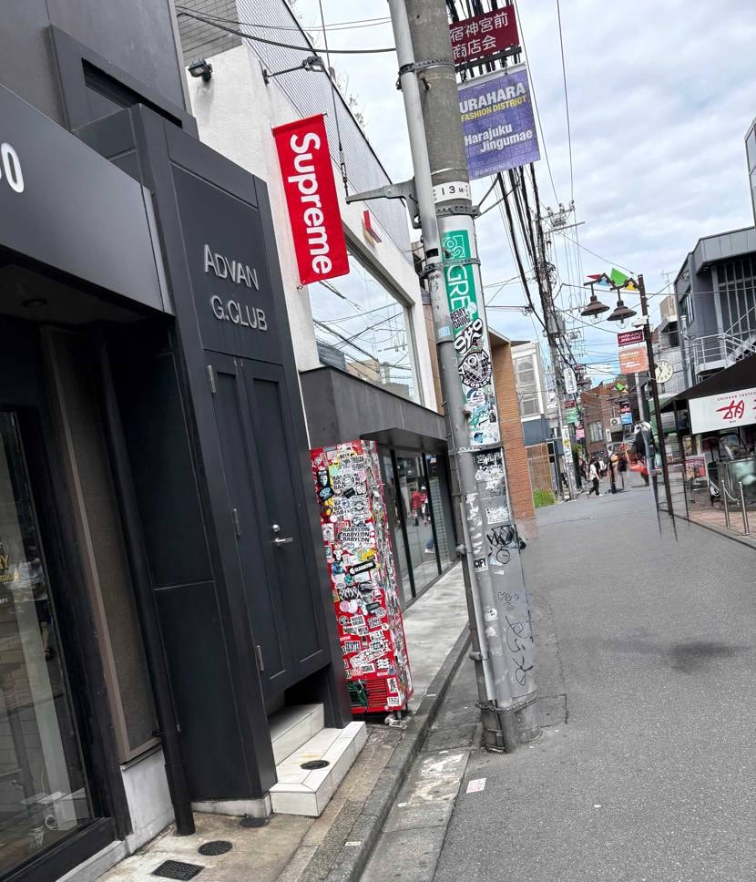 こんにちは😃
こちらはやっと晴れました😌☀️
都会は人も