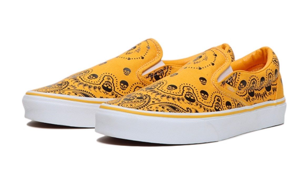 スリッポンが活躍する季節