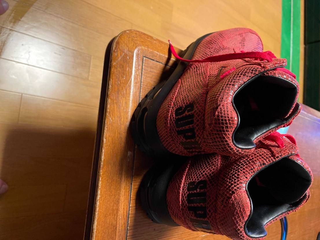 SNKRいいね〜
supreme GET‼️
迅速対応素晴らしい(^.^)