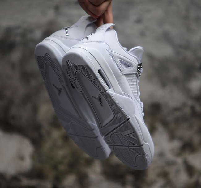 ナイキ エアジョーダン4 レトロ ホワイト/メタリック シルバー-ピュア プラチナ 8枚目