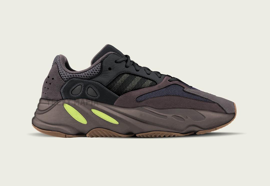 YEEZY BOOST WAVE RUNNER 700 DARK GREY (イージー ブースト ウェーブ ランナー 700 ダークグレー)