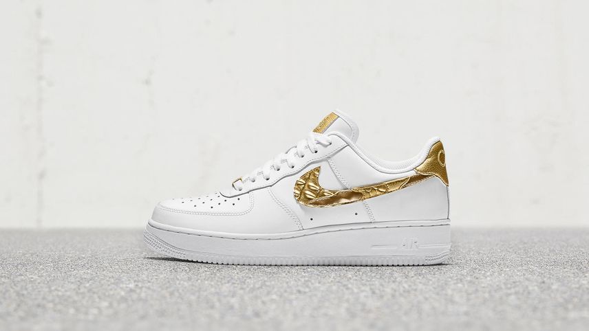 NIKE × CRISTIANO RONALDO AIR FORCE 1 LOW CR7の新品/中古フリマ(通販