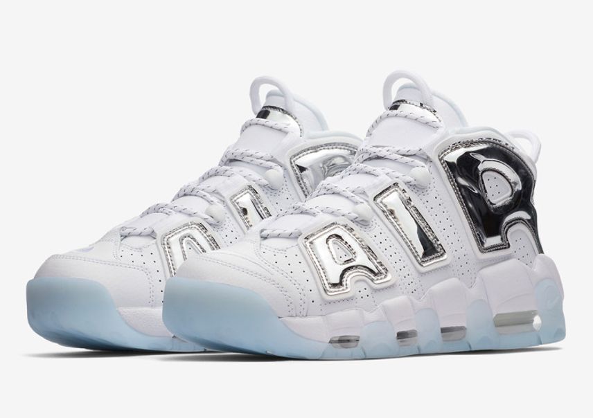 NIKE Women s AIR MORE UPTEMPO CHROME WHITE SILVER