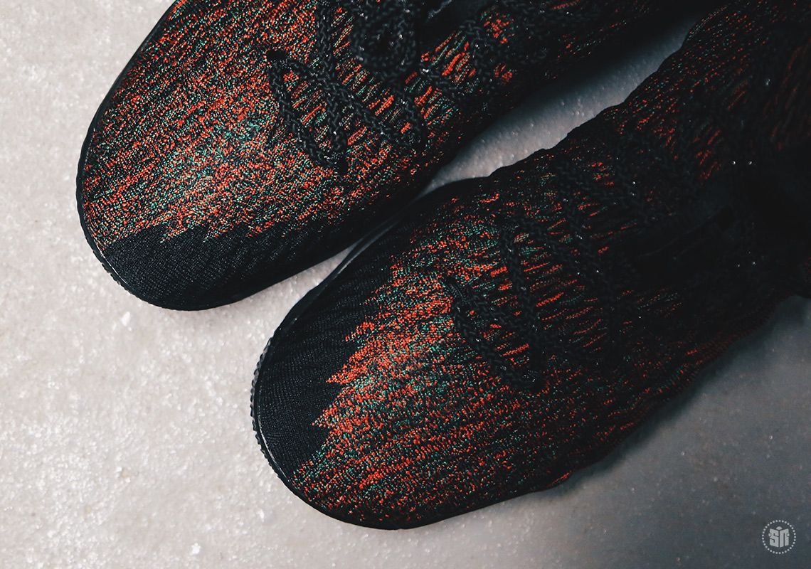 ナイキ レブロン15 ブラックヒストリーマンス 3枚目