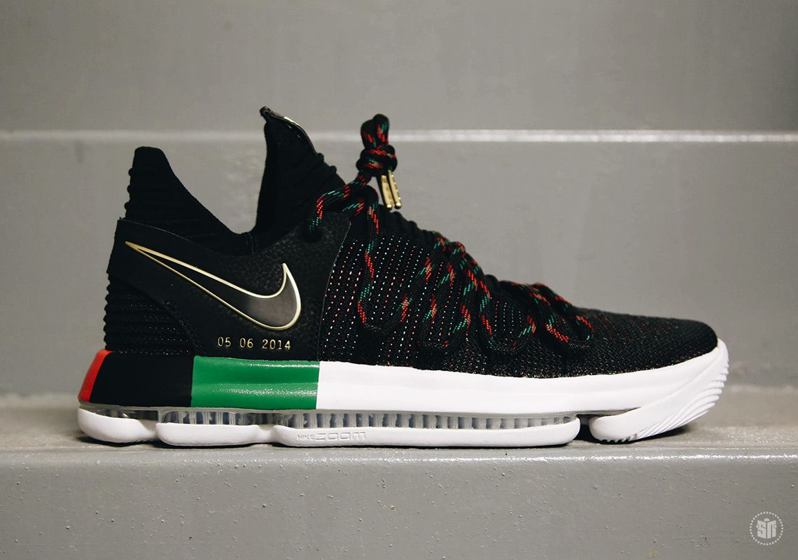 ナイキ KD10 ブラックヒストリーマンス 2枚目