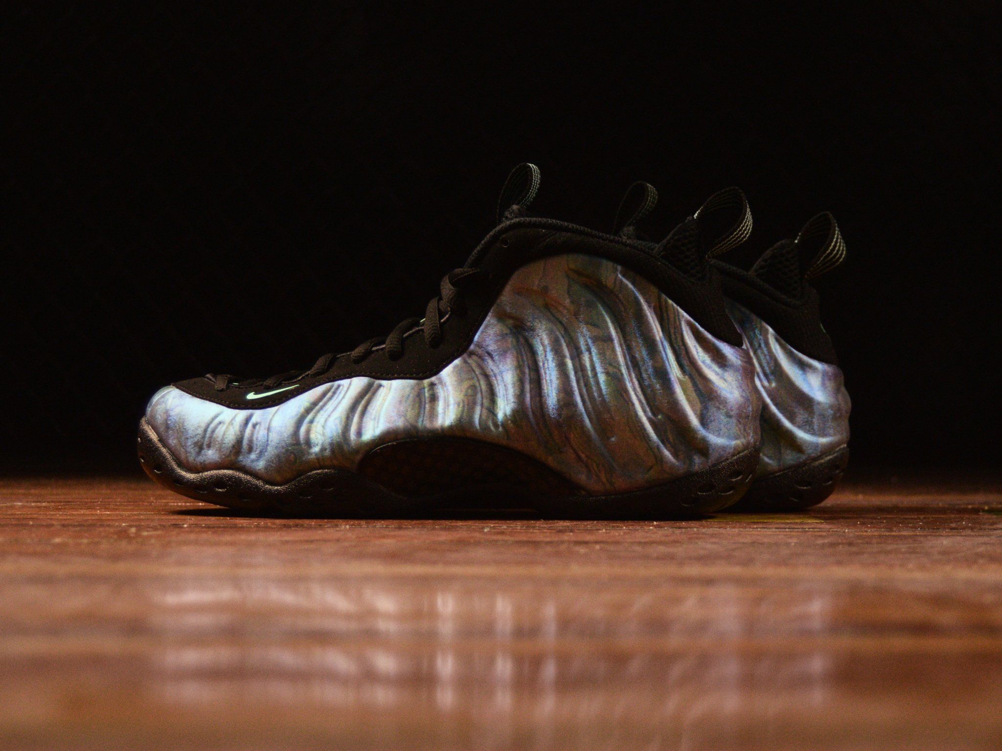 ナイキ エアフォームポジットワン アバロン 2枚目