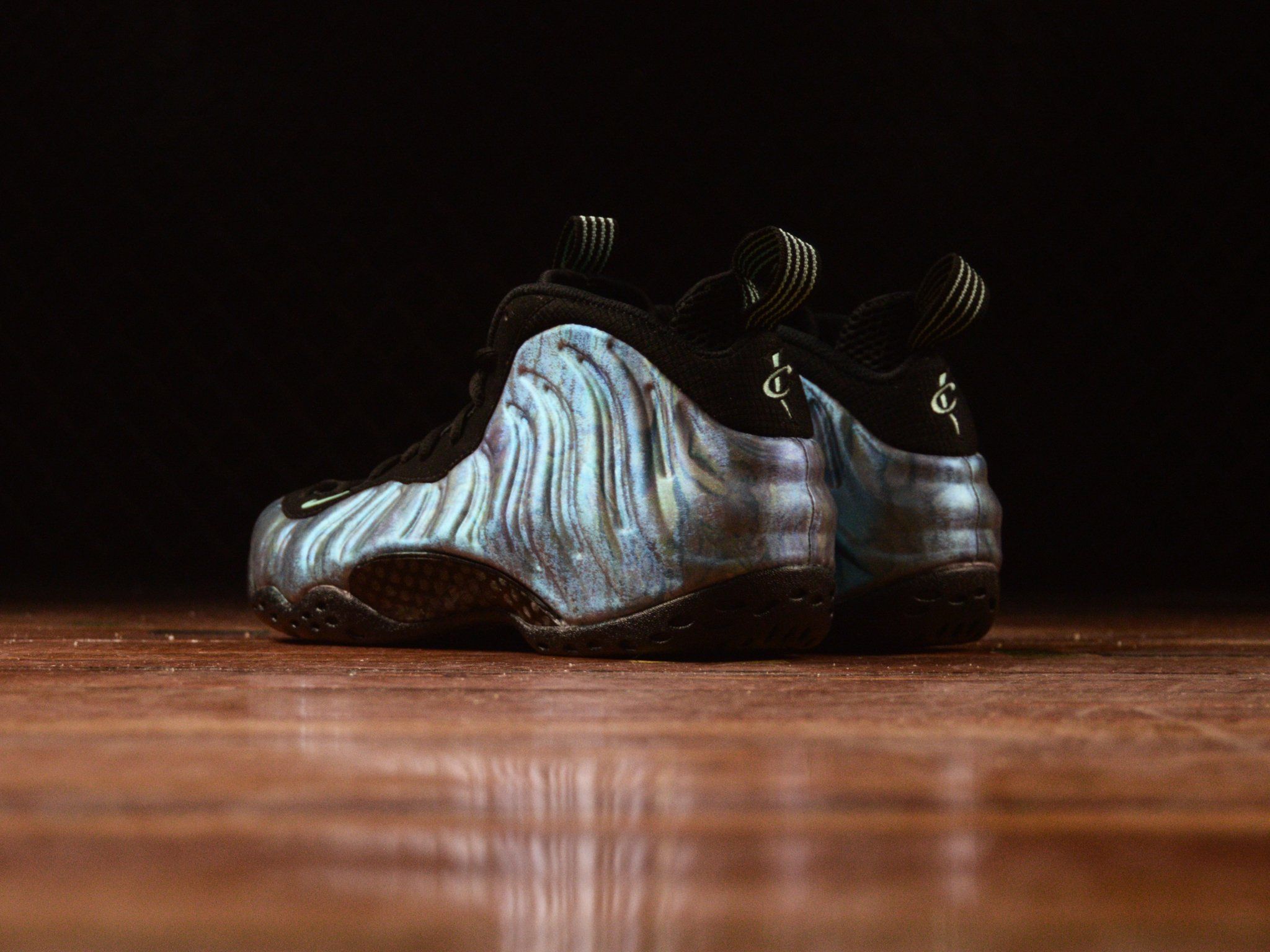 ナイキ エアフォームポジットワン アバロン 3枚目