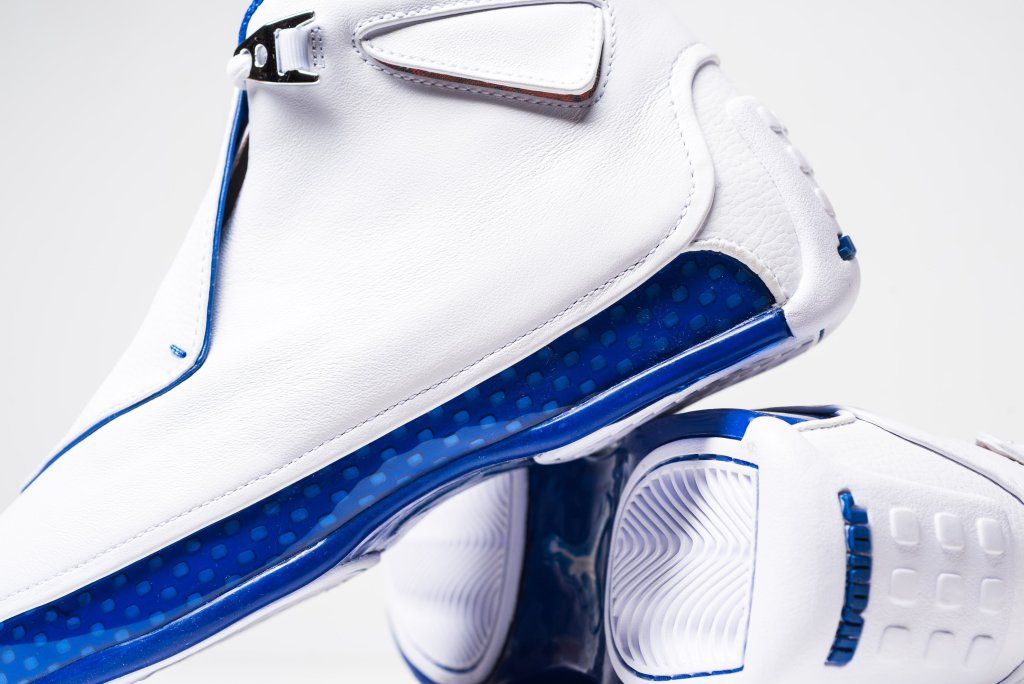 ナイキ エアジョーダン18 レトロ OG スポーツロイヤル 4枚目