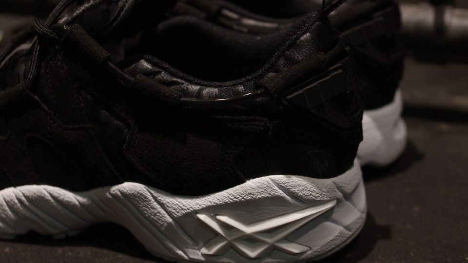 ミタスニーカーズ × アシックスタイガー ゲルマイ ブラック レオパード 4枚目