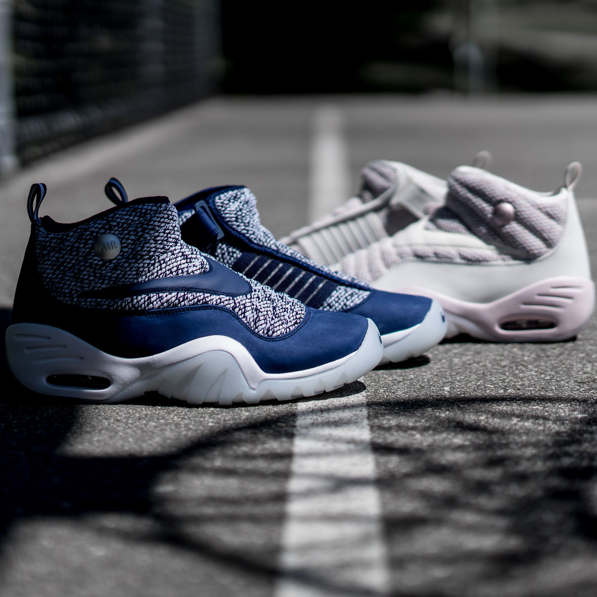 ピガール × ナイキ エアシェイク インデストラクト 2枚目