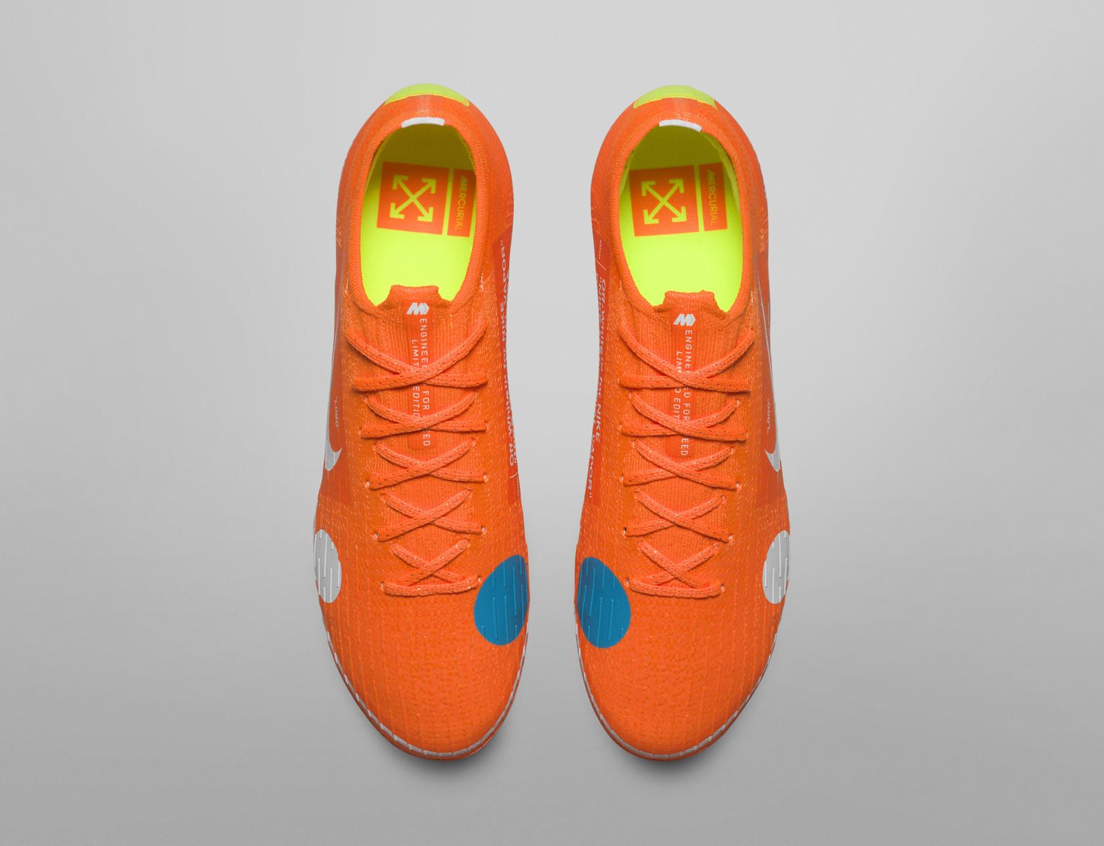 ヴァージル・アブロー×ナイキ マーキュリアル ヴェイパー 1枚目