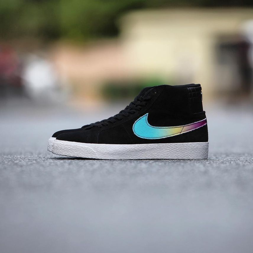 ランス・マウンテン × ナイキ SB ズーム ブレーザー ミッド ブラック/マルチ カラー