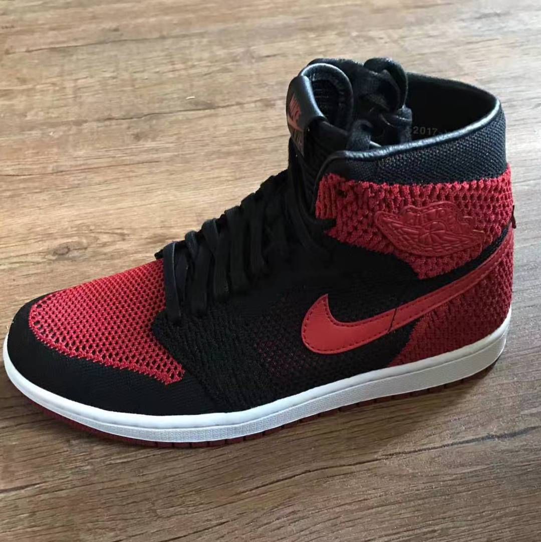 ナイキ エアジョーダン1 OG フライニット ブラック/レッド 5枚目