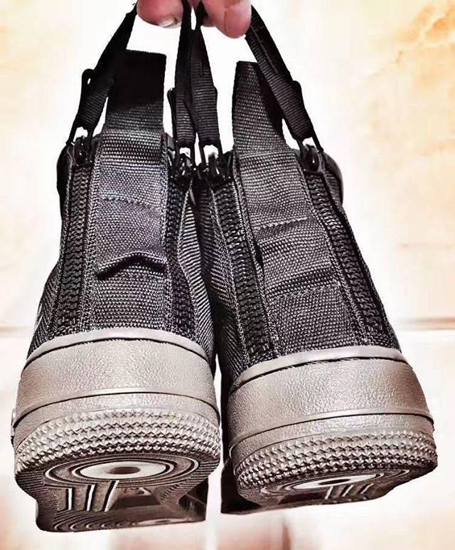 ナイキ エアジョーダン5 レトロ ホワイト/ユニバーシティレッド-ブラック-メタリック シルバー 3枚目