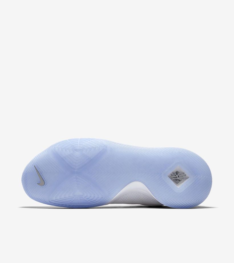 ナイキ カイリーアービング3 DEEP FREEZE 6枚目