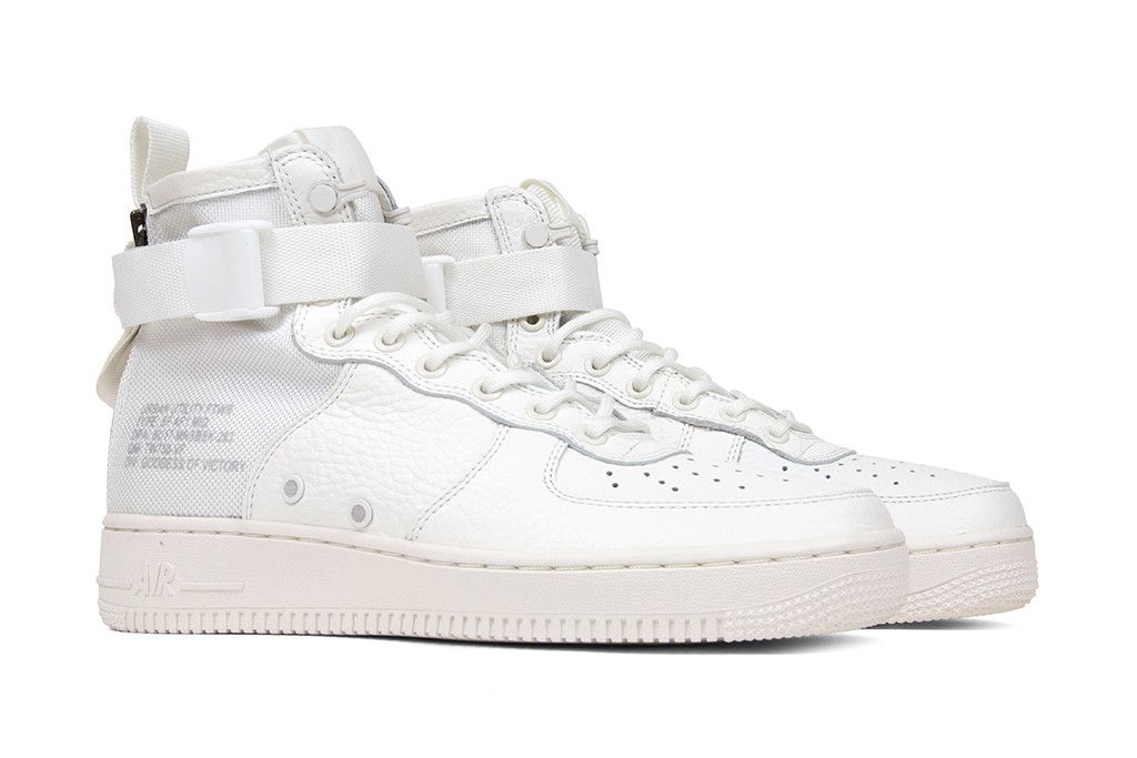 【リーク】NIKE SF AIR FORCE 1 MID IVORY/IVORY-IVORY-REFLECT SILVER 6枚目