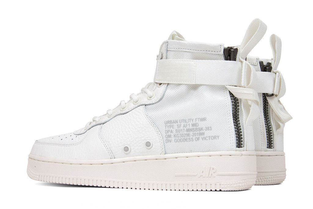 【リーク】NIKE SF AIR FORCE 1 MID IVORY/IVORY-IVORY-REFLECT SILVER 7枚目