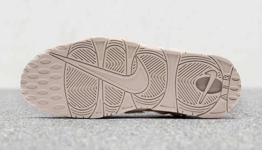 ナイキ エア モア アップテンポ ライト ボーン 2枚目