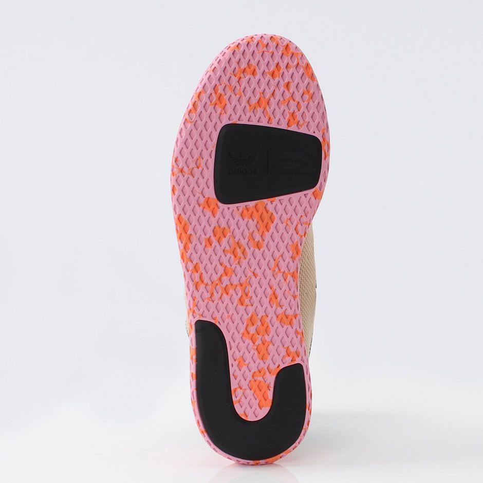 ファレル・ウィリアムス × アディダス オリジナルス テニス フー 4色展開 11枚目