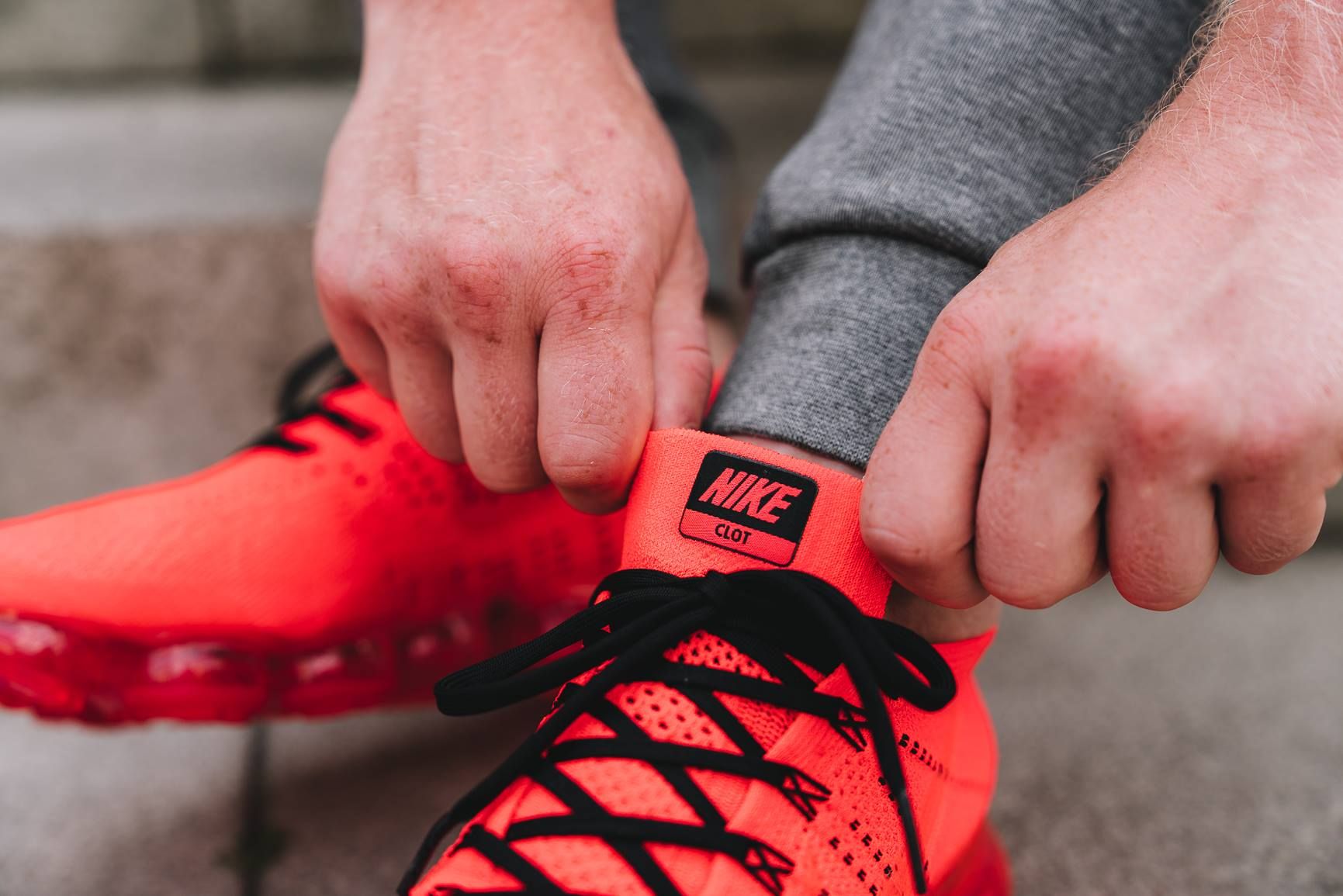 クロット × ナイキラボ エアヴェイパーマックス ブラック/ブライト クリムゾン-ホワイト 3枚目