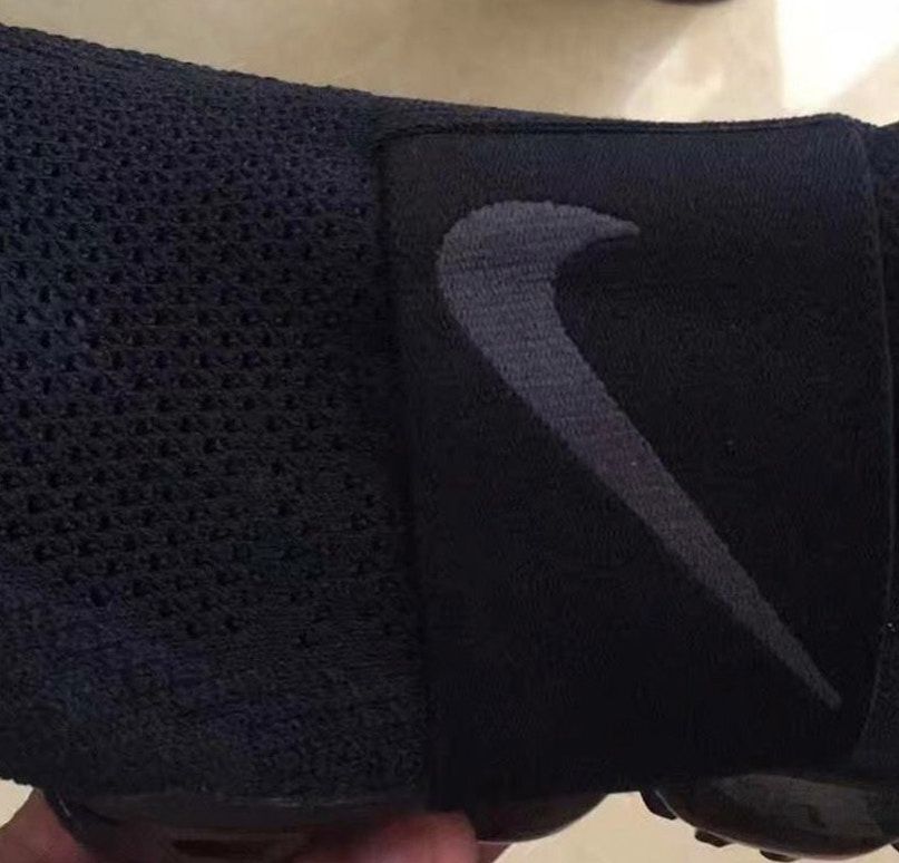 コム・デ・ギャルソン × ナイキ エアヴェイパーマックス ブラック 5枚目