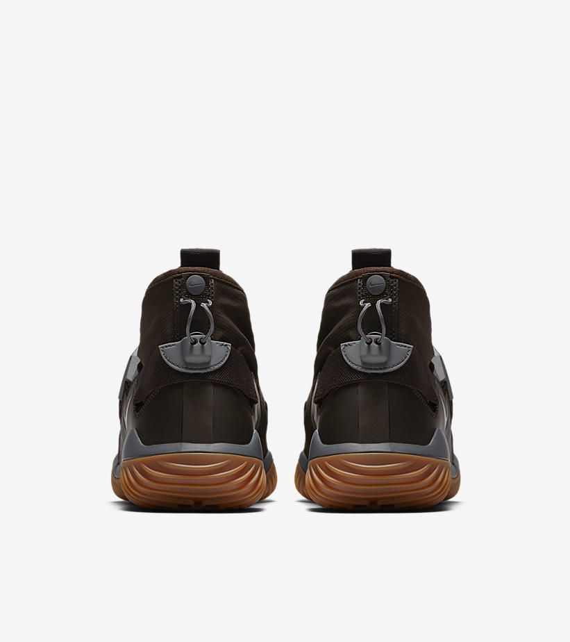 ナイキ コミューター テイク ザ シティ 2色展開 5枚目