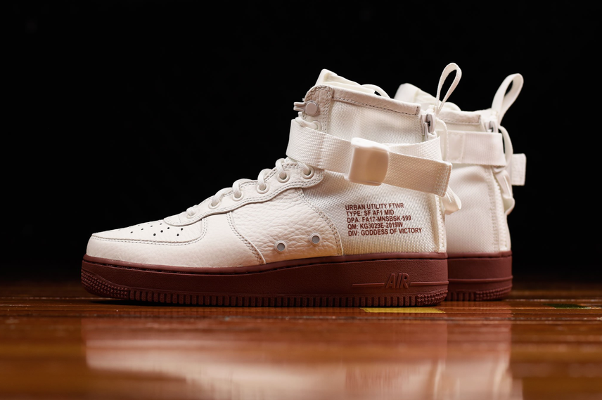 【リーク】NIKE SF-AF1 MID URBAN UTILITY MARS STONE
