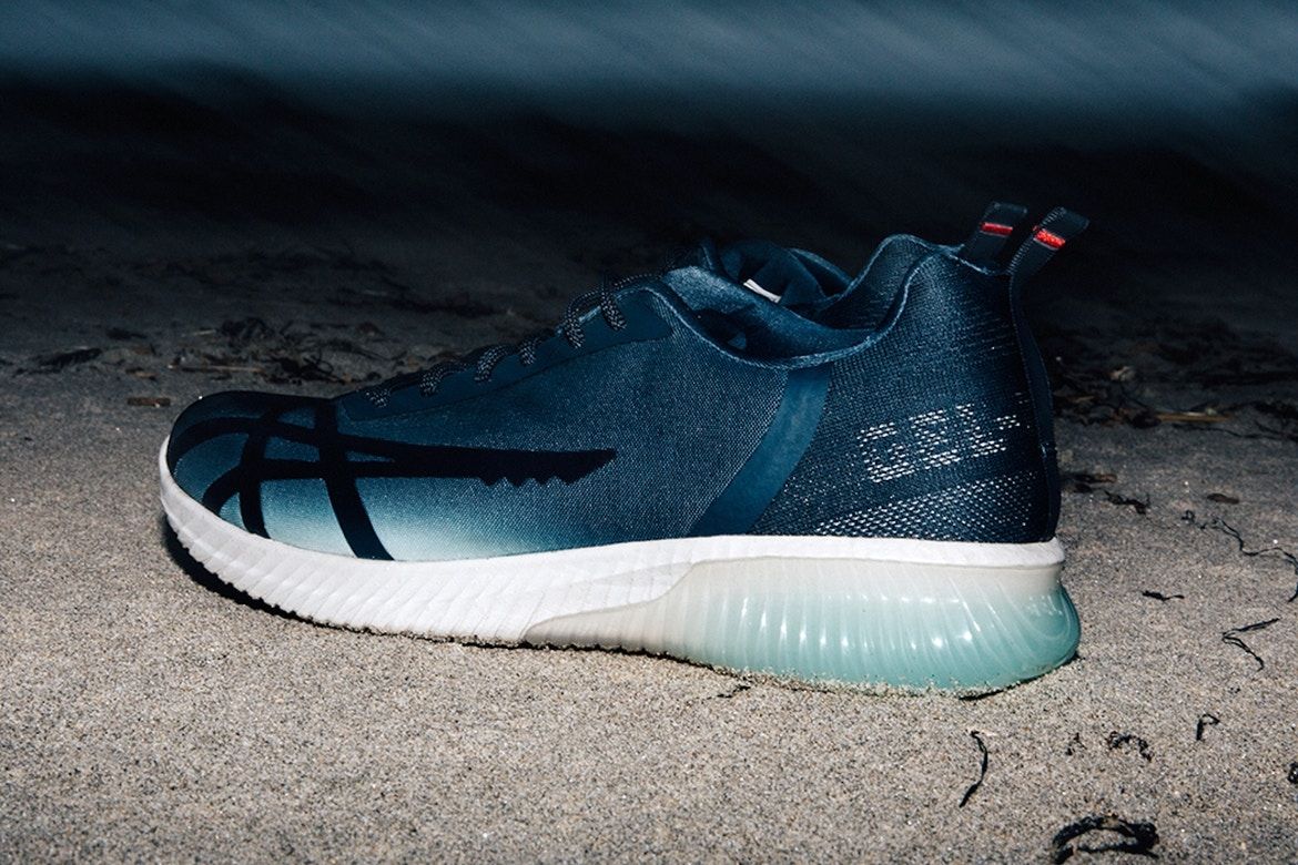 ミタスニーカーズ × アシックス ゲルケンウン 深海 2枚目