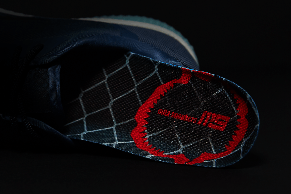 ミタスニーカーズ × アシックス ゲルケンウン 深海 4枚目